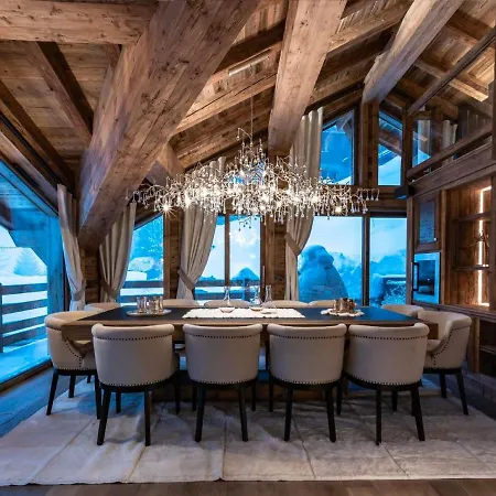 Fantastic And Friendly Family With Great Views Over The Mountains *